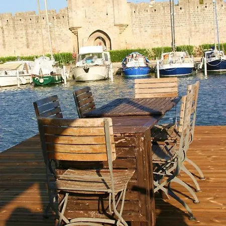 Péniche Poompui * Aigues-Mortes